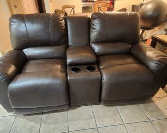Leather theatre chair set