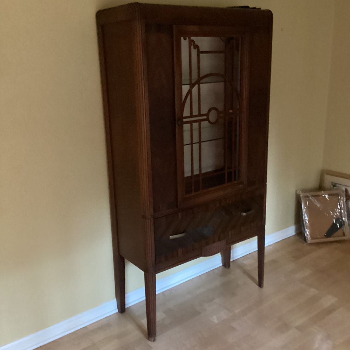 Art Deco china cabinet with burled inlays & glass door cutouts