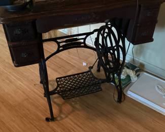 New Vassar treadle sewing machine