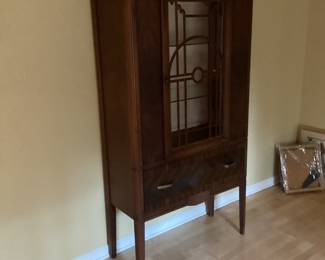 Art Deco china cabinet with burled inlays & glass door cutouts