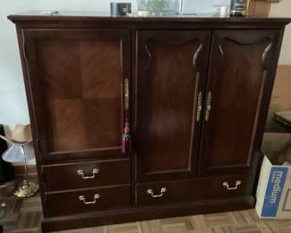 Thomasville entertainment cabinet for gaming/stereo equipment OR for a bar OR for a linen cabinet