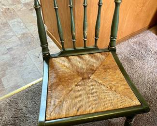Round Oak Dining Table with Green Trim, 4 Green Spindle Back Dining Chairs with Wicker Seat