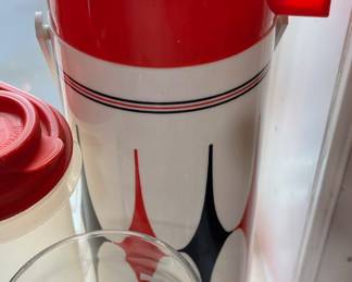 1970's Aladdin Vanguard Thermos with White Red Black Geometric Pattern