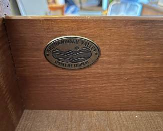 Shenandoah Valley Furniture Company Entertainment Center