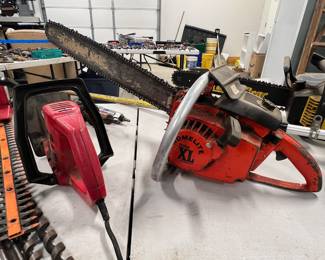 Homelite Super XL Automatic Chainsaw