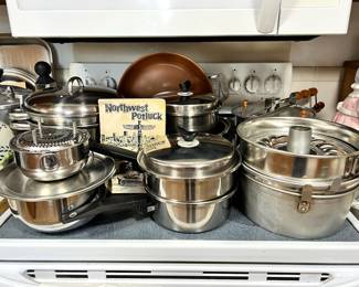 Assortment of Pots & Pans, Baking Bans