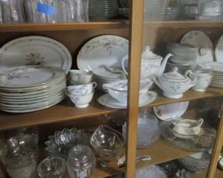 Silver Poppy China Set