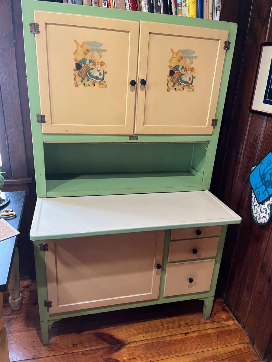 An amazing Hoosier Cabinet
