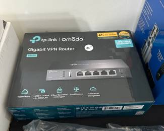 B147 - $30. TP-Link Gigabit VPN Router. New in Box. 