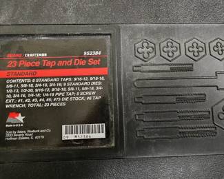 B71 - $40. Craftsman 952384, 23 piece Tap and Die Set