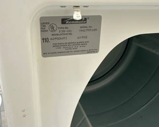 B168 - $100. Electric Dryer. Kenmore 90 Series. 