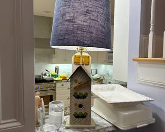 B173 - $25. Honeymoon Cottage Birdhouse Lamp. Measures 29" tall. 