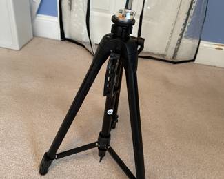 B152 - $75. Super Antenna TM4 SuperPod Large Portable Tripod for MP1 SuperWhip HAM Radio Amateur CB. 
