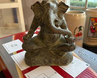 B175 - $35 Hollow Brass Elephant Sculpture. 