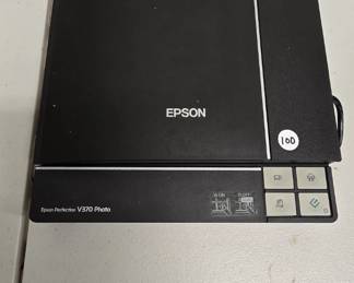 B90 - $100. Epson Perfection V370 Photo Scanner