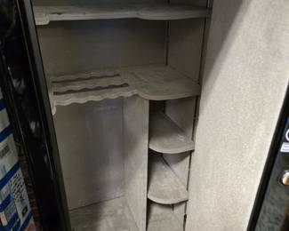 B121 - $1400. Liberty Gun Safe, Washington 25
