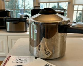 B44 - $50.  Kuhn Rikon Duromatic Pressure Cooker. Like new condition with Manual. 