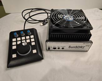 B123 - $1800. Expert Electronics SunSDR2 DX HF/6M/2M SDR Transceiver with Expert Electronics E-Coder2  control panel
