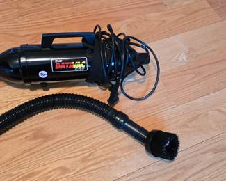 B125 - $50. Metro Data Vac Pro