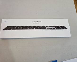 B122 - $75. Apple Magic Keyboard, A2520