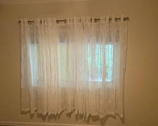 Curtain