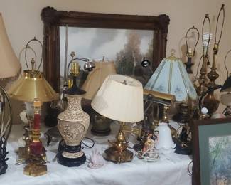 Huge collection of lamps and pictures 