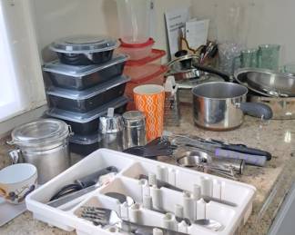 More kitchen