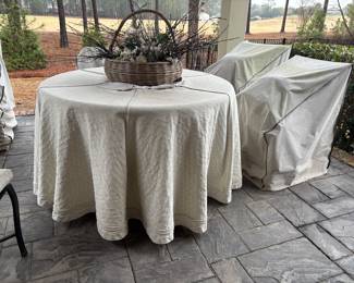 Outdoor Patio Set. Six Chairs and Table