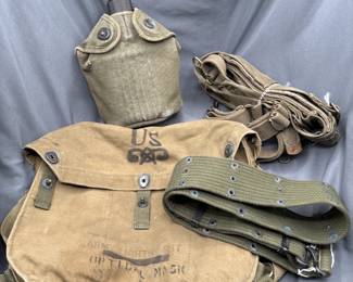 WWII US FIELD GEAR LOT