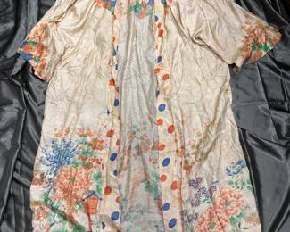 Japanese Occupation Era Silk Souvenir Robe