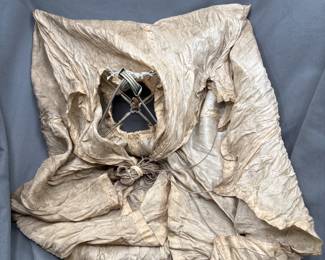 WWII US FLARE SMALL PARACHUTE