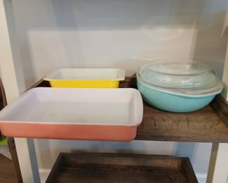 Rare colored Pyrex salmon and teal blue.