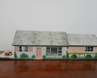 Marx toy tin dollhouse.
