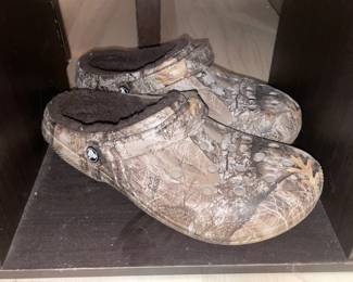 Shoes, Sneakers, & Sandals (Under Armour, Nike, Air Jordan, Etc.)