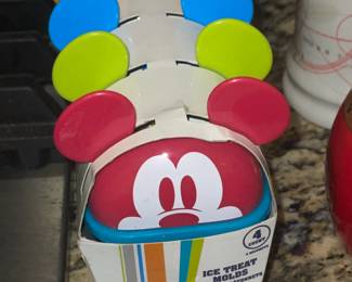Mickey Ice Pop Maker