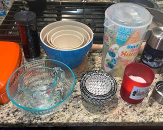 Assorted Kitchenware