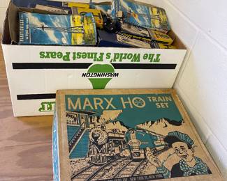 MARX TRAIN SET