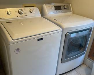 WASHER & GAS DRYER