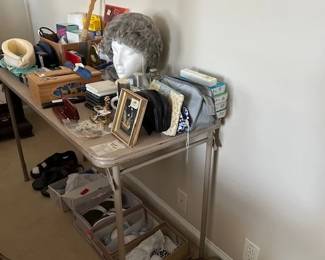 shoes, toiletries, shoes, etc.