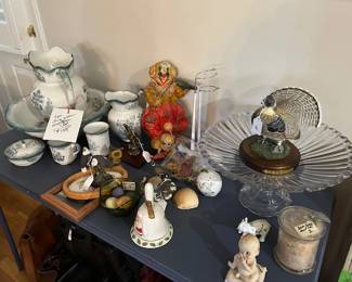 clowns, green willow set