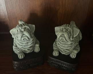 Bulldog book ends
