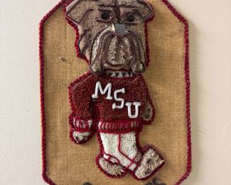 Vintage Bulldog wall hanging