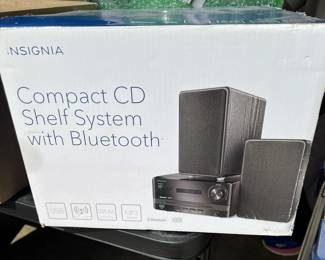 CD Shelf Stereo System