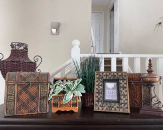 Decorative Home Accent Lot – Woven Chests, Fleur-de-Lis Frame, & More	
