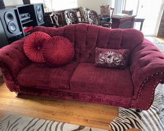 #2 Plush Red Velvet Loveseat w/ Tufted Back, Nailhead Trim & Pillows	