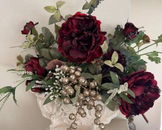 French Country Style Floral Urn – Elegant Faux Flower Arrangement	