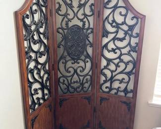 Ornate Metal & Wood Folding Privacy Screen/Room Divider	