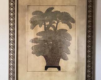 Exotic Palm Tree Print in Decorative Circular Accent Frame	
