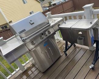 JENN-AIR Stainless Steel Gas Grill & Rolling Cooler – Outdoor BBQ Set	