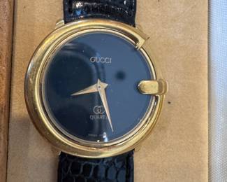 GUCCI WATCH
